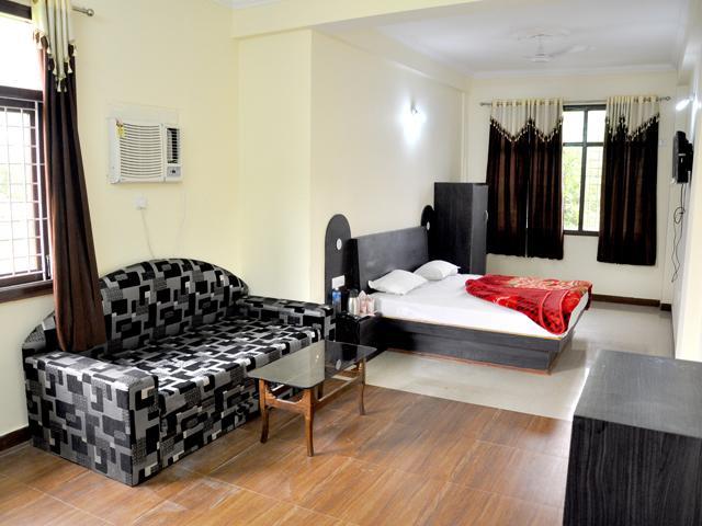 Hotel Devi Mahal คาตรา ภายนอก รูปภาพ
