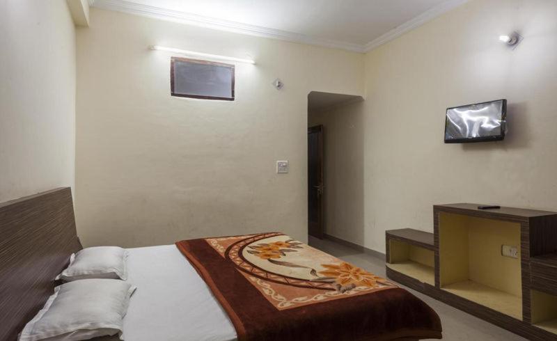 Hotel Devi Mahal คาตรา ภายนอก รูปภาพ